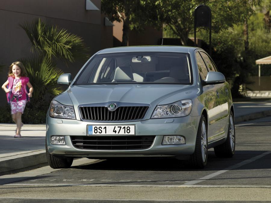  Skoda Octavia 2008 года  (фото 16 из 60)